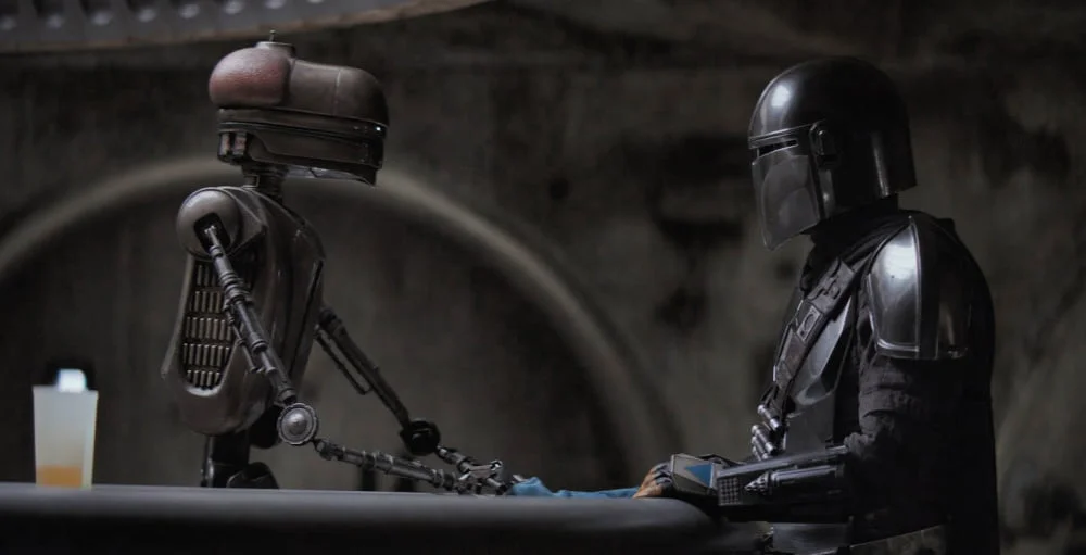 The mandalorian y un droid